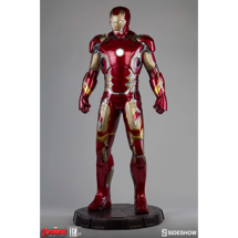 Sideshow - Legendary Scale - Iron Man Mark 43