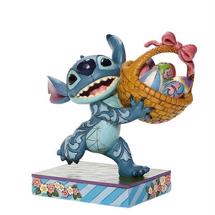 Disney Jim Shore 6008075 <BR> Bizarre Bunny <BR> (Stitch løber med påskekurven) 