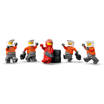 LEGO City 60443 F1-pitstop og pitcrew med Ferrari-bil