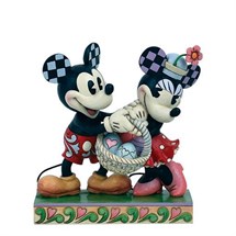 Disney Jim Shore 6014317 <BR> Springtime Sweethearts <BR> (Mickey & Minnie påskefigur)